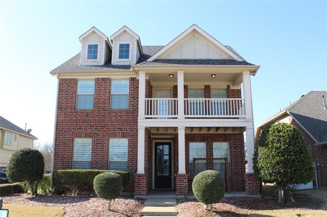 property at 829 Dogwood Trail