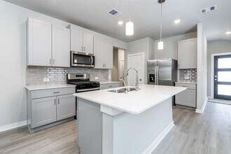 344 Willow Sage Ct in Montgomery, TX - Building Photo - Building Photo