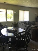 314 W Kenwood Dr in Bloomington, IN - Foto de edificio - Building Photo