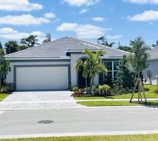 8433 Beagle Ter in Vero Beach, FL - Building Photo