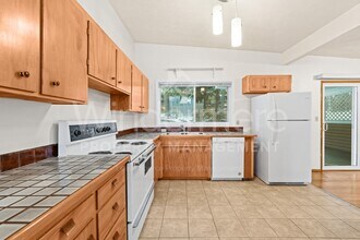 3304 E 16th Ave in Spokane, WA - Building Photo - Building Photo