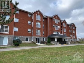 274 Ormond St in Brockville, ON - Building Photo
