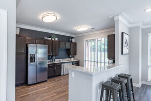 Abbington Reserve in Decatur, GA - Building Photo