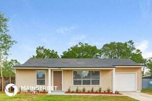 7540 Collins Ct in Jacksonville, FL - Building Photo