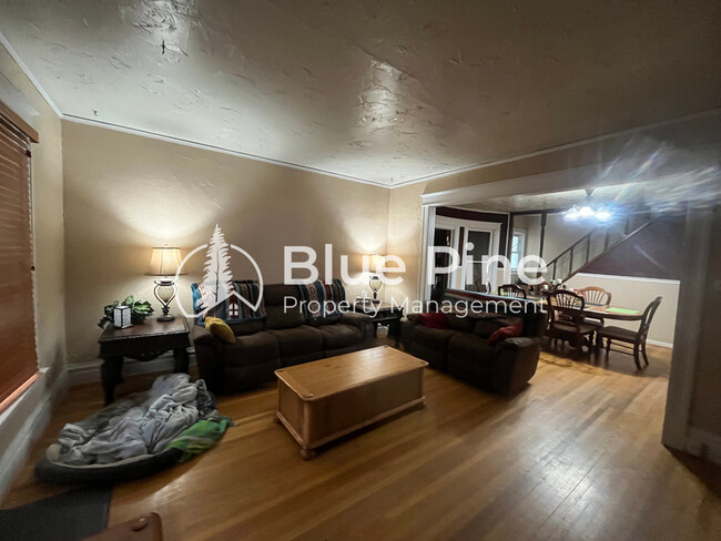 284 S Ridge Ave in Idaho Falls, ID - Building Photo - Building Photo