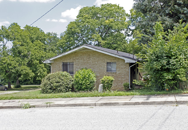 918 33rd Ave N in Nashville, TN - Building Photo - Building Photo