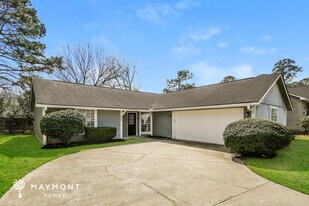 258 Apache Dr in Summerville, SC - Building Photo