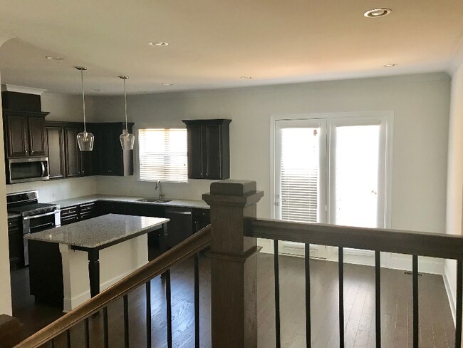 591 Alexander Hills in Decatur, GA - Building Photo - Building Photo
