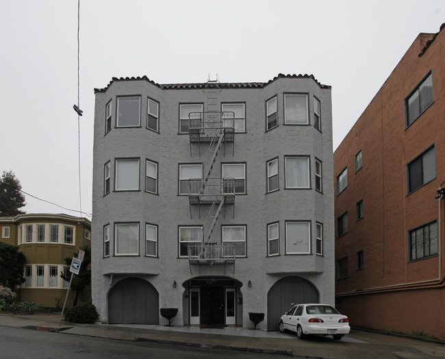 2440 8th Ave in Oakland, CA - Building Photo - Building Photo