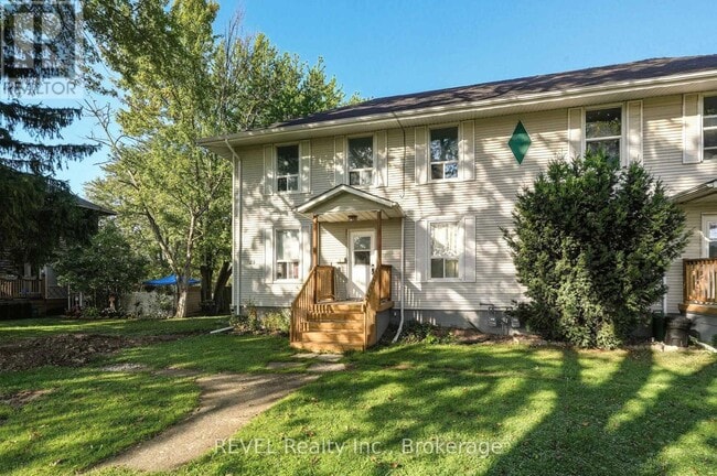 property at 21 Plymouth Rd
