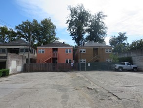 2221 J St in Sacramento, CA - Building Photo - Building Photo