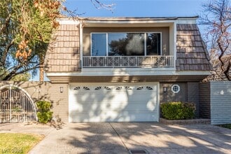 754 Vegas Valley Dr in Las Vegas, NV - Building Photo - Building Photo