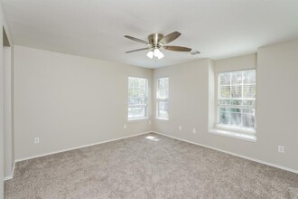 343 Remington Creek Dr in Houston, TX - Building Photo - Building Photo