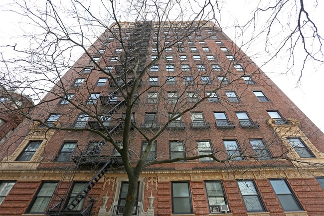 355 Riverside Dr in New York, NY - Building Photo - Building Photo