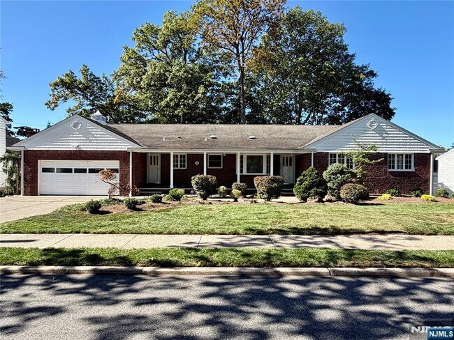 50 Concord St in New Milford, NJ - Building Photo - Building Photo