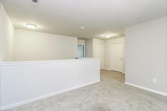 800 Riley Ln in Greensboro, NC - Building Photo - Building Photo