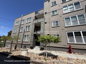 8400 Oceanview Terrace in San Francisco, CA - Building Photo