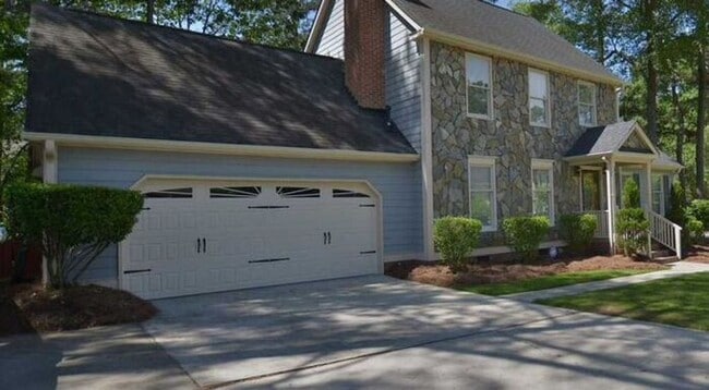 300 Brook Hollow Dr
