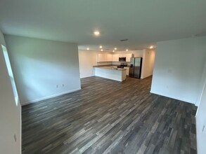 7145 N Henderson Way in Citrus Springs, FL - Building Photo - Building Photo