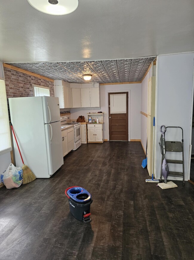 property at 1055 6th St
