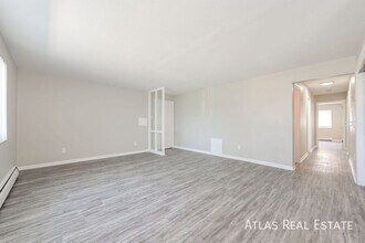 10750 W 8th Ave in Lakewood, CO - Building Photo - Building Photo