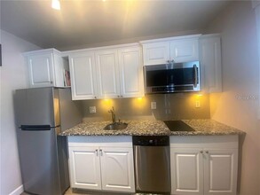 807 Weldona Ln-Unit -106 in Orlando, FL - Building Photo - Building Photo