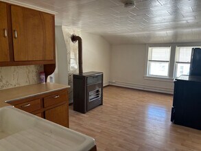 503 W 5th Ave in Oshkosh, WI - Building Photo - Building Photo