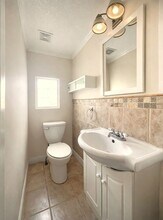 416 E 63rd Terrace in Kansas City, MO - Building Photo - Building Photo