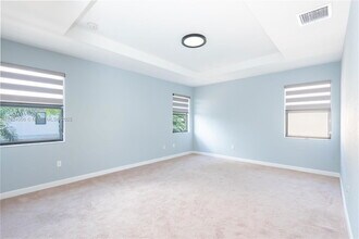 11510 NW 88th Ln in Doral, FL - Building Photo - Building Photo