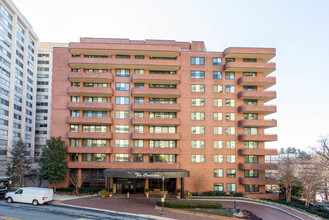 The Carleton in Chevy Chase, MD - Building Photo - Building Photo