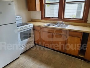 407 N Elm Ave in Owatonna, MN - Building Photo - Building Photo