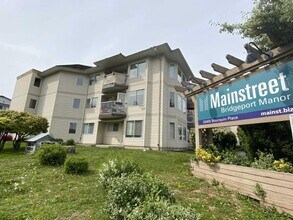 Bridgeport Manor in Abbotsford, BC - Building Photo - Building Photo