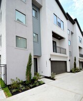 10806 Warwana Rd in Houston, TX - Building Photo