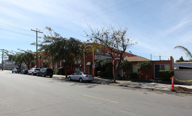 McKinley Apartments in National City, CA - Building Photo - Building Photo