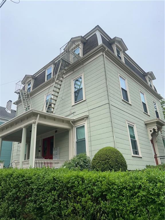 property at 20 Pitman St