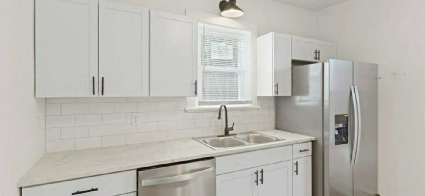 2857 Triangle Pl in Lynchburg, VA - Building Photo