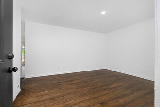 1860 Brookhaven Dr in Southaven, MS - Foto de edificio - Building Photo