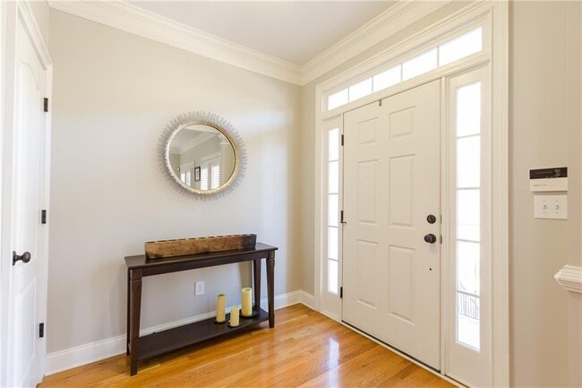 2556 Oglethorpe Cir NE in Atlanta, GA - Building Photo - Building Photo