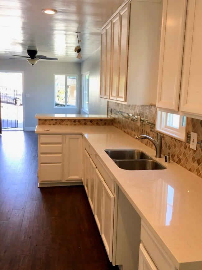 1931 Cypress Ave, Unit 1931 Cypress