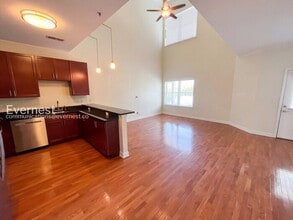 221 Delmont St, Unit 239 in Chattanooga, TN - Building Photo - Building Photo