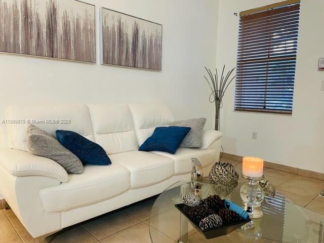 12515 SW 124th Path in Miami, FL - Building Photo - Building Photo