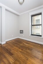 East 18th Street, Unit 3B in New York, NY - Foto de edificio - Building Photo