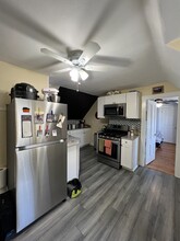 12 Hancock St, Unit 3 in Somerville, MA - Building Photo - Building Photo