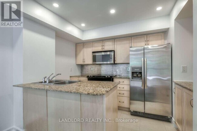 60 Joe Shuster Way in Toronto, ON - Building Photo - Building Photo