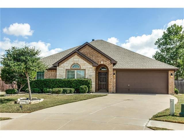 3965 Vista Greens Dr in Fort Worth, TX - Building Photo