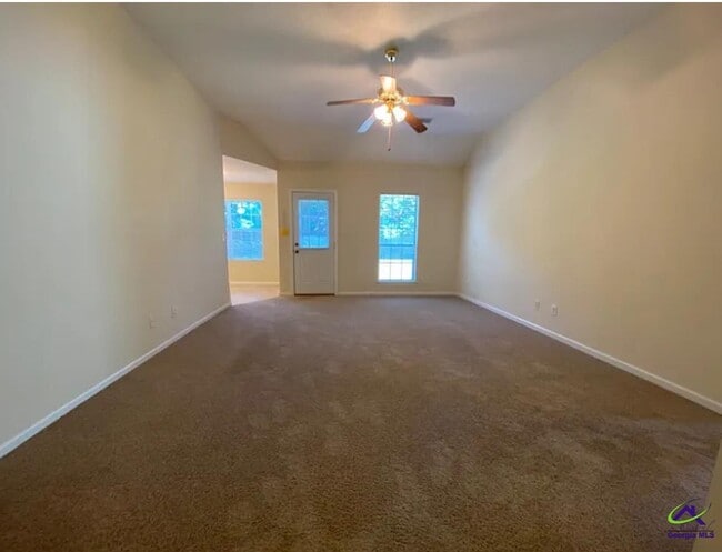 116 Enlish Dr in Bonaire, GA - Building Photo - Building Photo