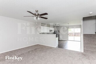 4815 Appaloosa Run in San Antonio, TX - Building Photo - Building Photo