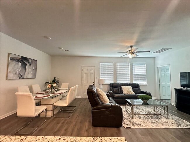 property at 11234 E Park St