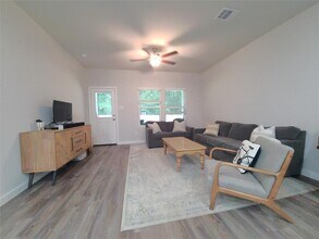 323 Intrepid Trl in Magnolia, TX - Building Photo - Building Photo