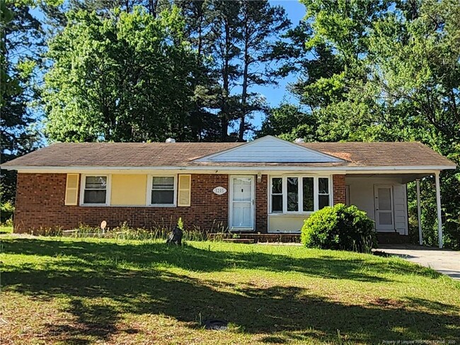 property at 5205 Mawood Ave
